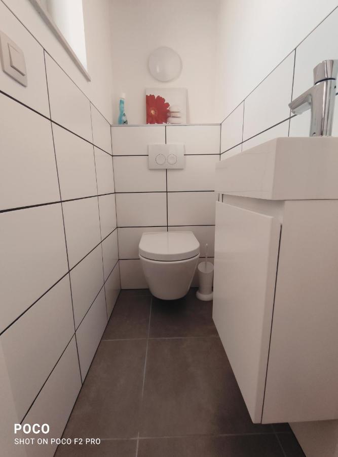 Vakantiewoning Polderhuis 10, Airco En Verwarming In Alle Kamers, Prive Parkeerplaats En Afgesloten Tuin Коксейде Экстерьер фото