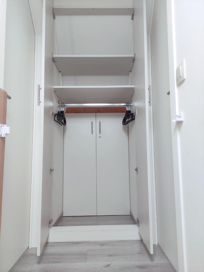 Vakantiewoning Polderhuis 10, Airco En Verwarming In Alle Kamers, Prive Parkeerplaats En Afgesloten Tuin Коксейде Экстерьер фото